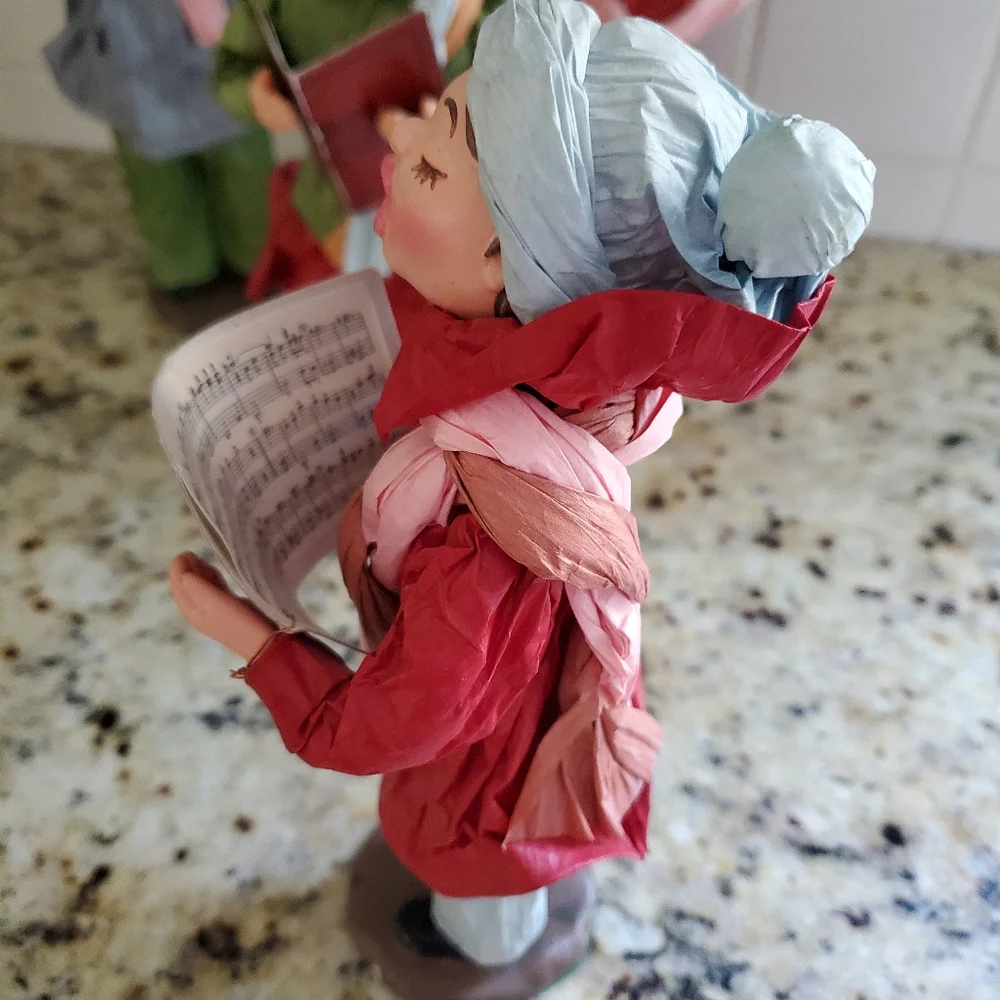Christmas Carolers Paper Mache Set of 4